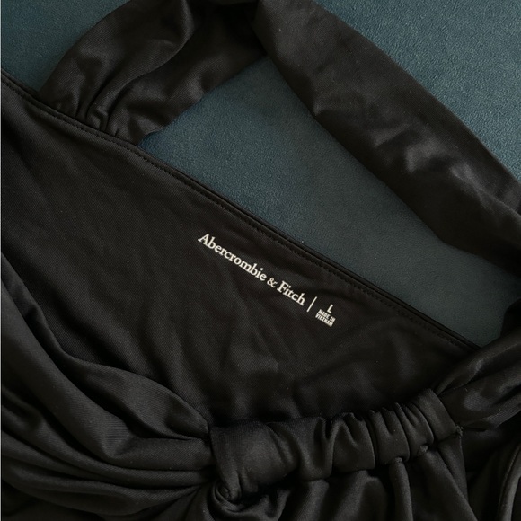 Abercrombie Modern Tank - Picture 3 of 4